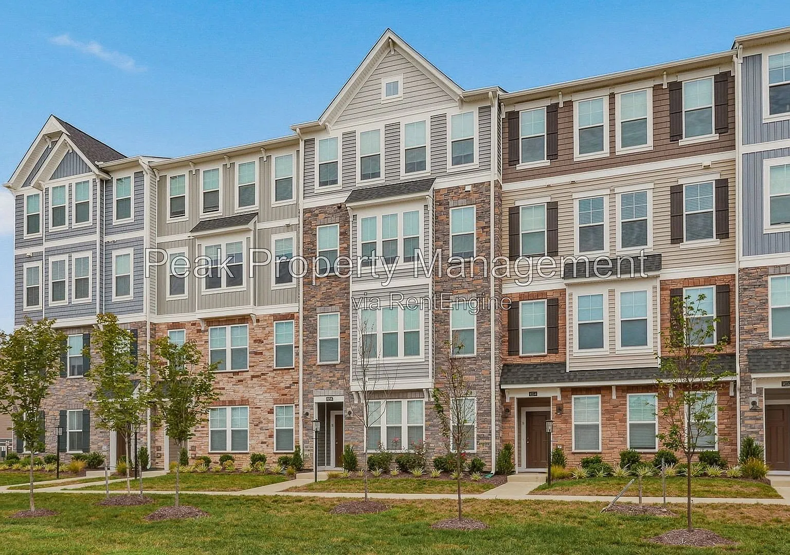 3 bed, 2.5 bath, 2365 sqft, $2,650 — Photo 2