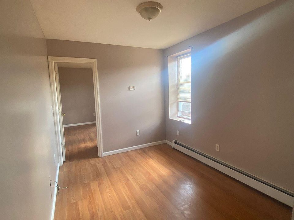 1st image of 248 Park Ave #4D