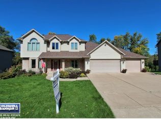 2703 Sage Dr, Green Bay, WI 54302