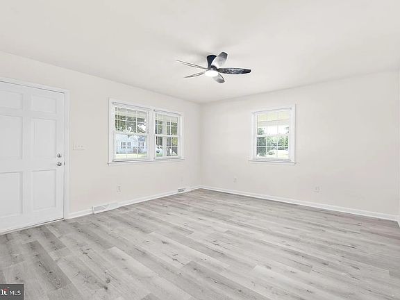 4th image of 333 Santa Maria Ave