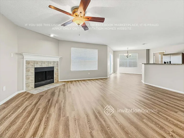 4512 Ashbury Ln — Photo 6
