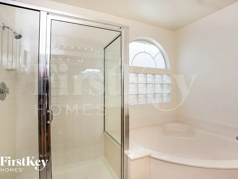 9047 Sunpine Ct — Photo 8
