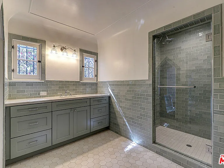 6630 Colgate Ave — Photo 7