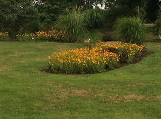 1141 Country Club Rd, Monongahela, PA 15063