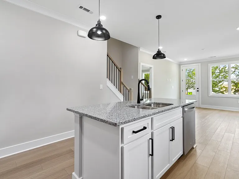 6104 Fox Rd — Photo 14