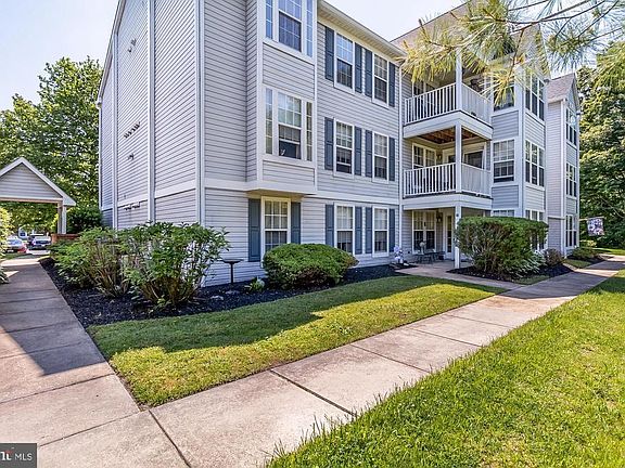 3rd image of 66 Laurel Path Ct #3