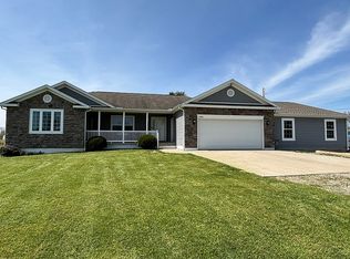 5486 Washington Rd, Albany, OH 45710