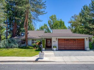 100 Moore Ln, Reno, NV 89509