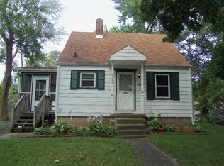 8324 Rutledge St, Merrillville, IN 46410