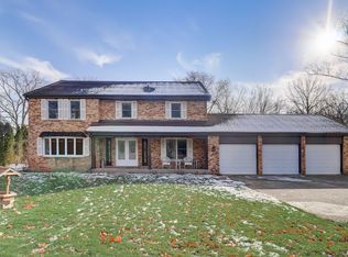 1770 Saddle Hill Rd, Libertyville, IL 60048