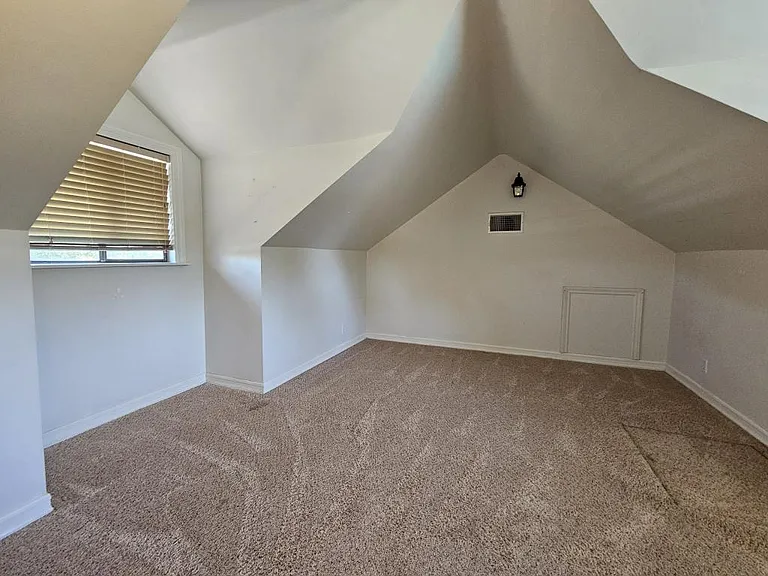22530 Rolling Meadows Dr — Photo 58
