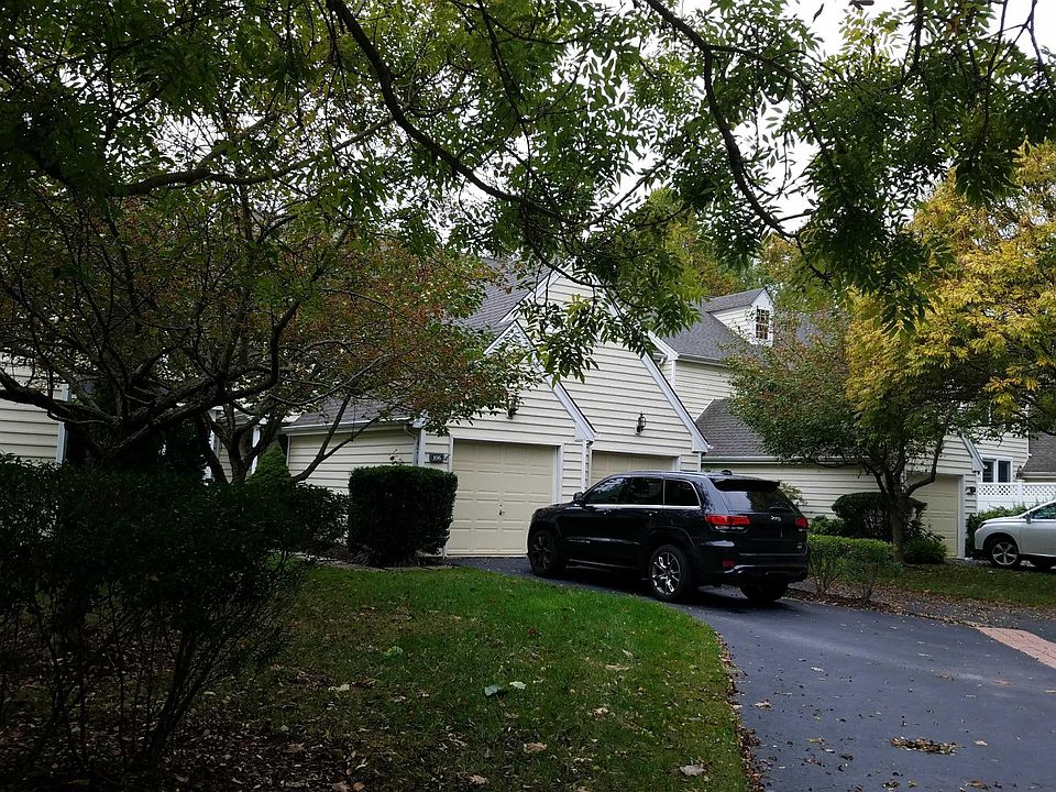 2nd image of 106 Dundee Mills Ln