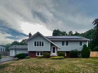 35 Longview Rd, Brockton, MA 02301