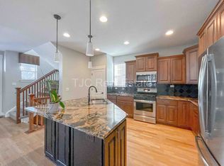 8124 E 49th Dr, Denver, CO 80238