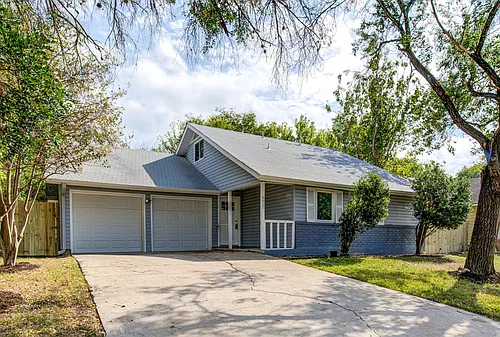 6607 Capriola Dr Photo 1