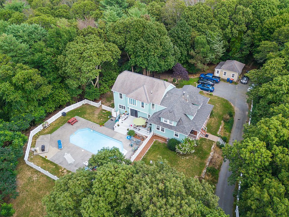 1st image of 16 Bulrush Ln