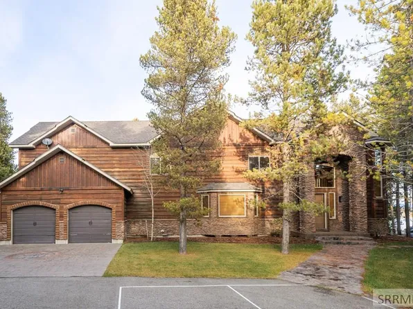 3653 Redtail St, Island Park, ID 83429