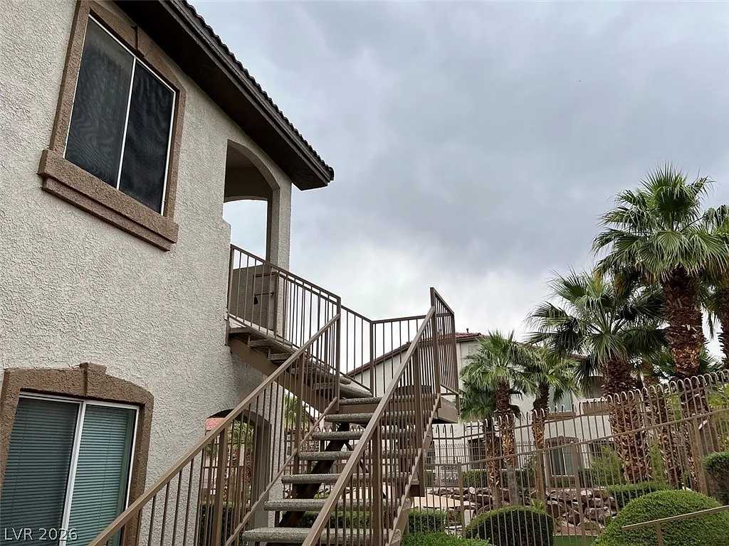2 bed, 2.0 bath, 1200 sqft, $1,625 — Photo 3
