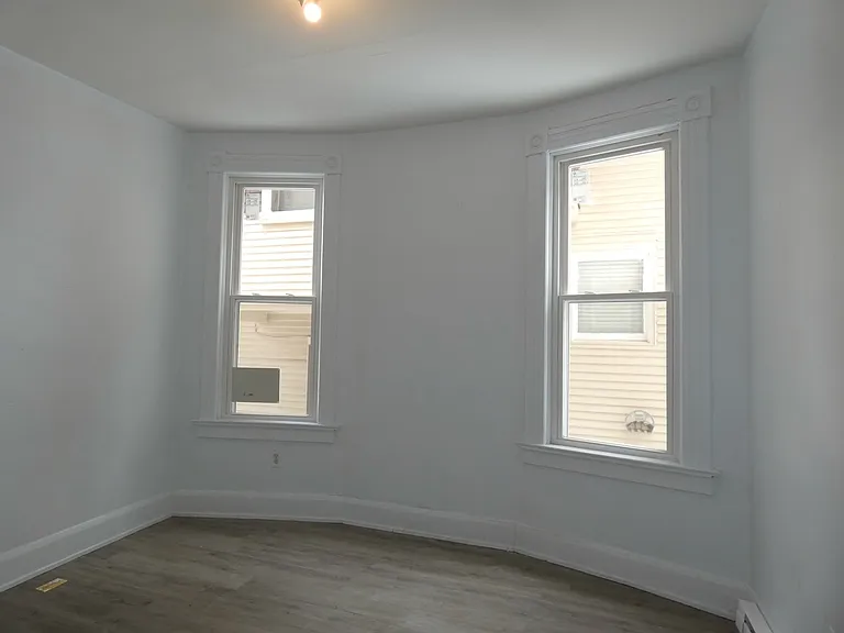 425 Boston Pl #1 — Photo 10