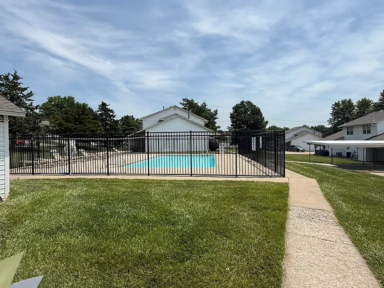 1613 Telluride Ln — Photo 1