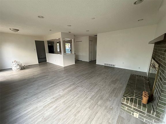 3rd image of 12076 E Montana Place