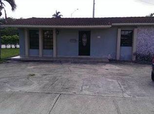 390 Circle Dr, Hialeah, FL 33010