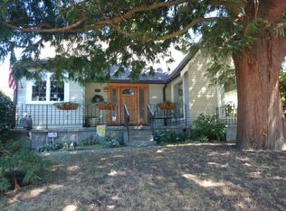 6332 37th Ave SW, Seattle, WA 98126