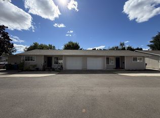 504 E 9th St #14, Newberg, OR 97132