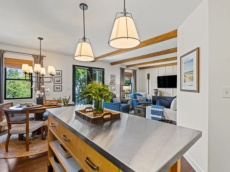 16 Park St #B — Photo 27