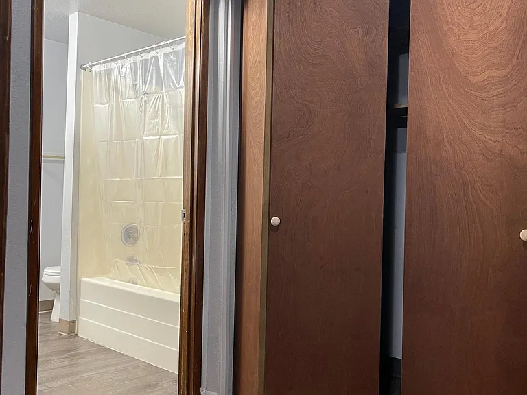 1238 Dorval Ave NW — Photo 13