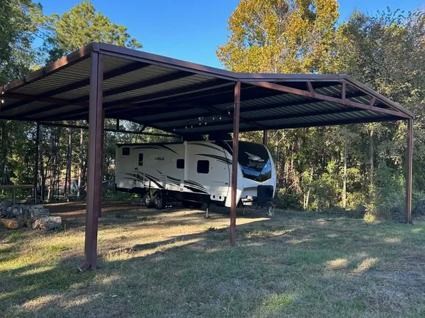 140 Rayne Ln, Many, LA 71449