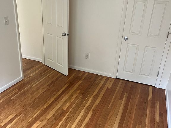 5th image of 11 Sherwood Dr APT 11