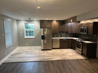 80 N Ridgeway Ave FLOOR 2, Glenolden, PA 19036