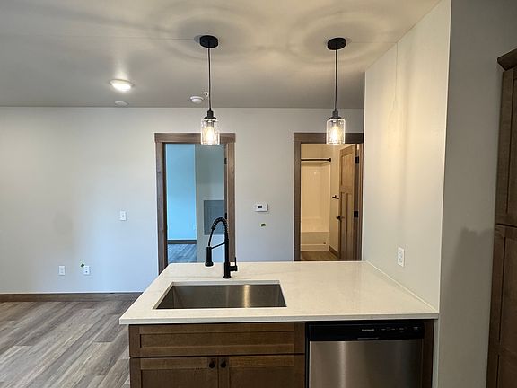 3rd image of 7480 157th St #1-18