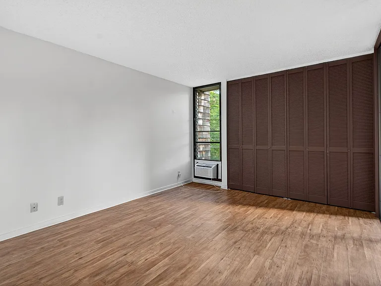 1015 Aoloa Pl — Photo 12