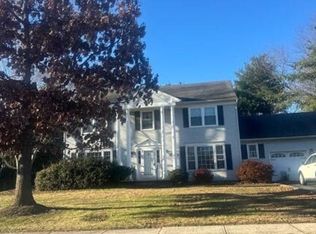 13 Dustin Dr, Lawrence Township, NJ 08648