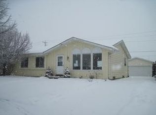 2708 83rd St, Kenosha, WI 53143