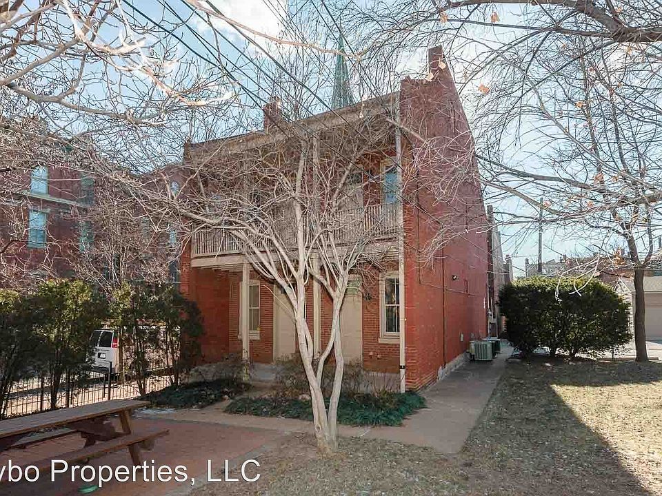 1st image of 1909 S 8th St #B