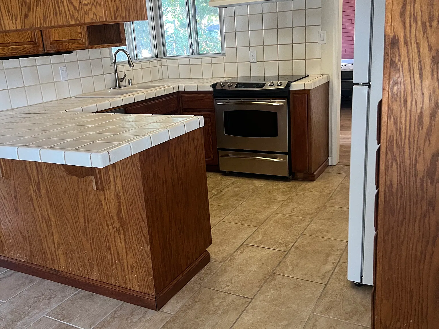 510 Calero Ave — Photo 2