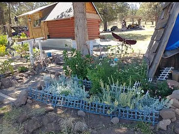 17703 Fishhole Creek Rd, Bly, OR 97622