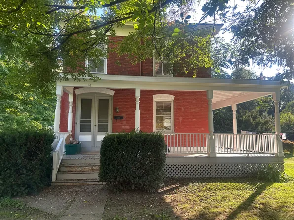 36 Garden St, Red Hook, NY 12571