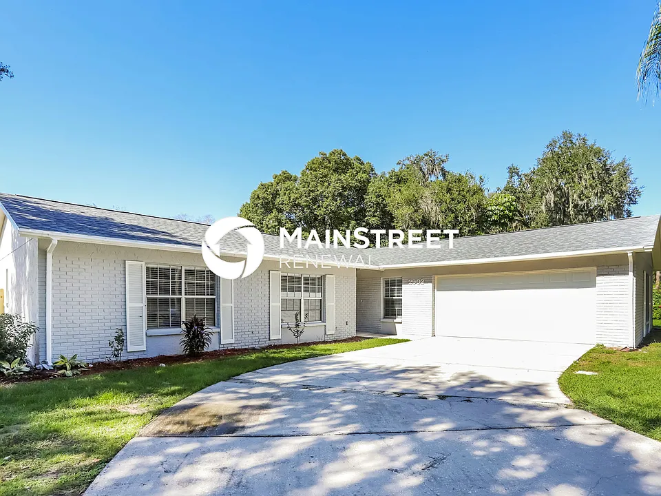 2902 Forest Cir