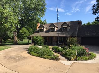 1402 Golfview Ln, Duncan, OK 73533