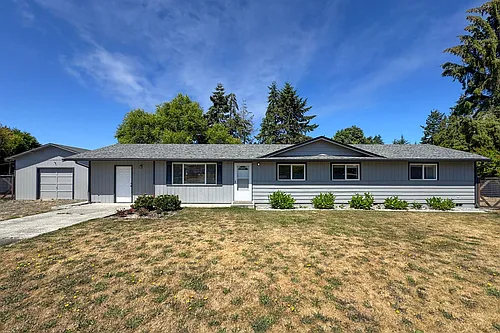 100 W Robert Pl Photo 1