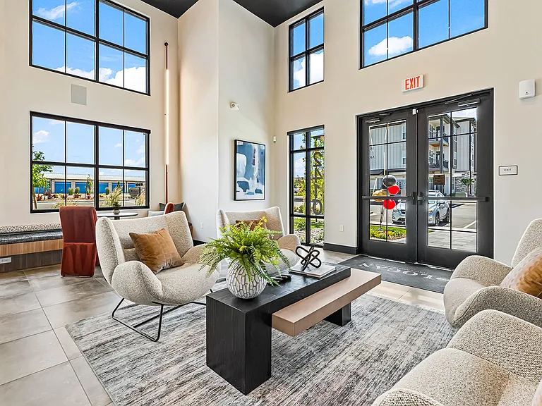 The Logan Luxury Apartments — Photo 55