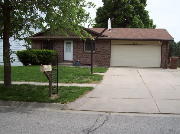 1621 Dodge St, Lincoln, NE 68521