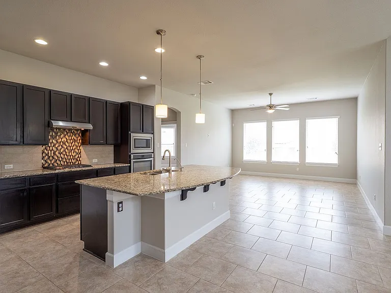 18612 Rio Chama Ln — Photo 5