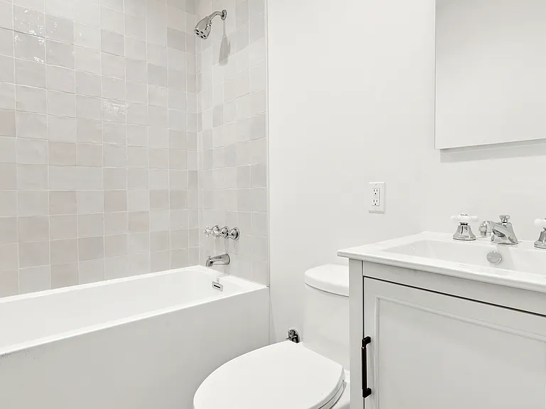 765 Greenwich St #1 — Photo 12