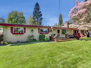 5704 NE 197th St, Kenmore, WA 98028