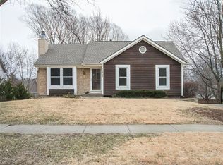 12907 Seminole Dr, Olathe, KS 66062